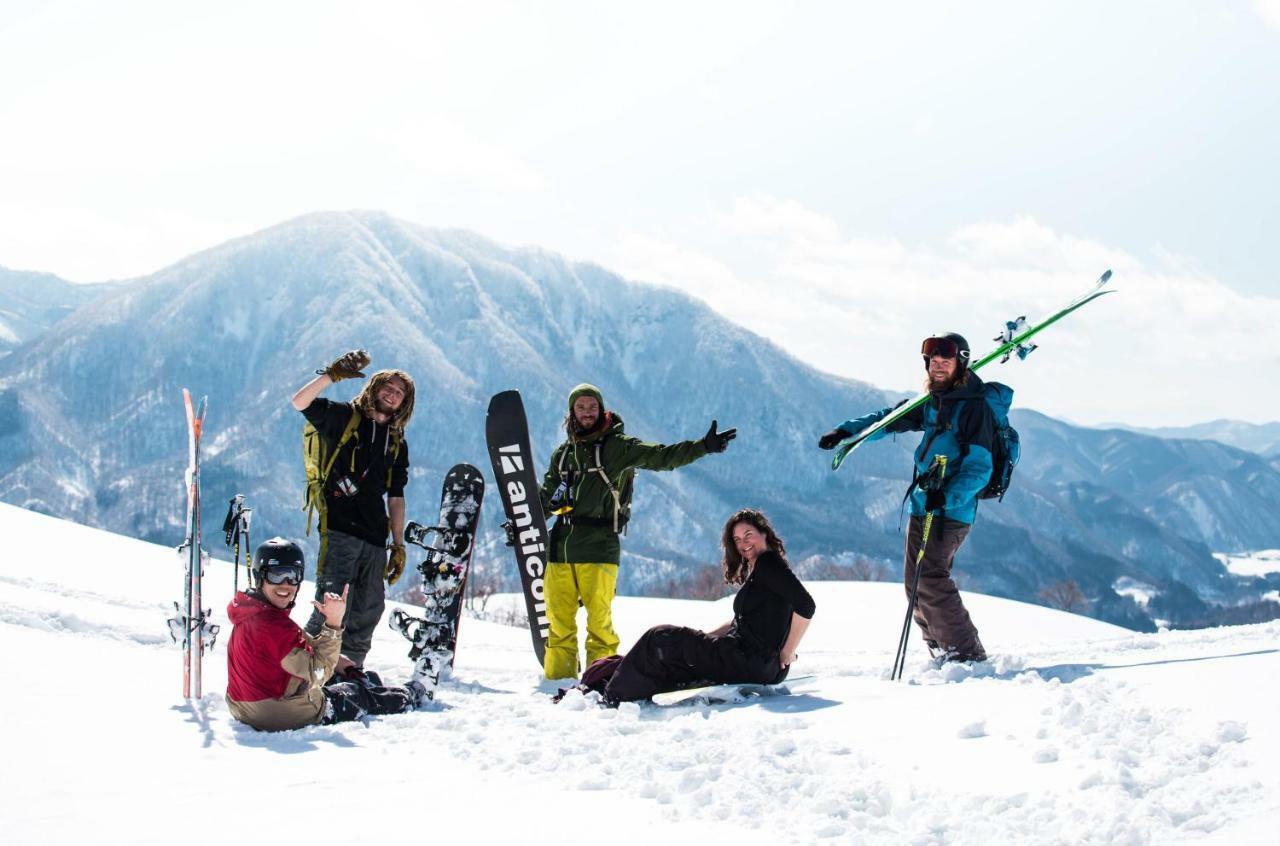 Hakuba Cortina Backpackers Hostel Otari Buitenkant foto